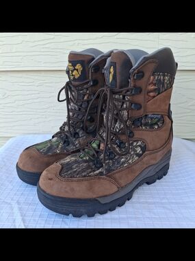 Golden Retriever Boots Men 9.5M 400G Hiking Hunting Waterproof Camo Oil Slip